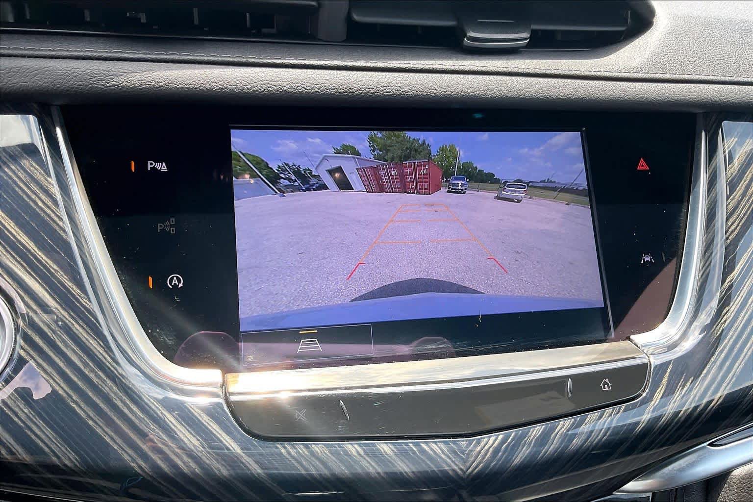 Used 2024 Cadillac XT6 Premium Luxury w/ LPO, Floor Liner Package FWD image 27