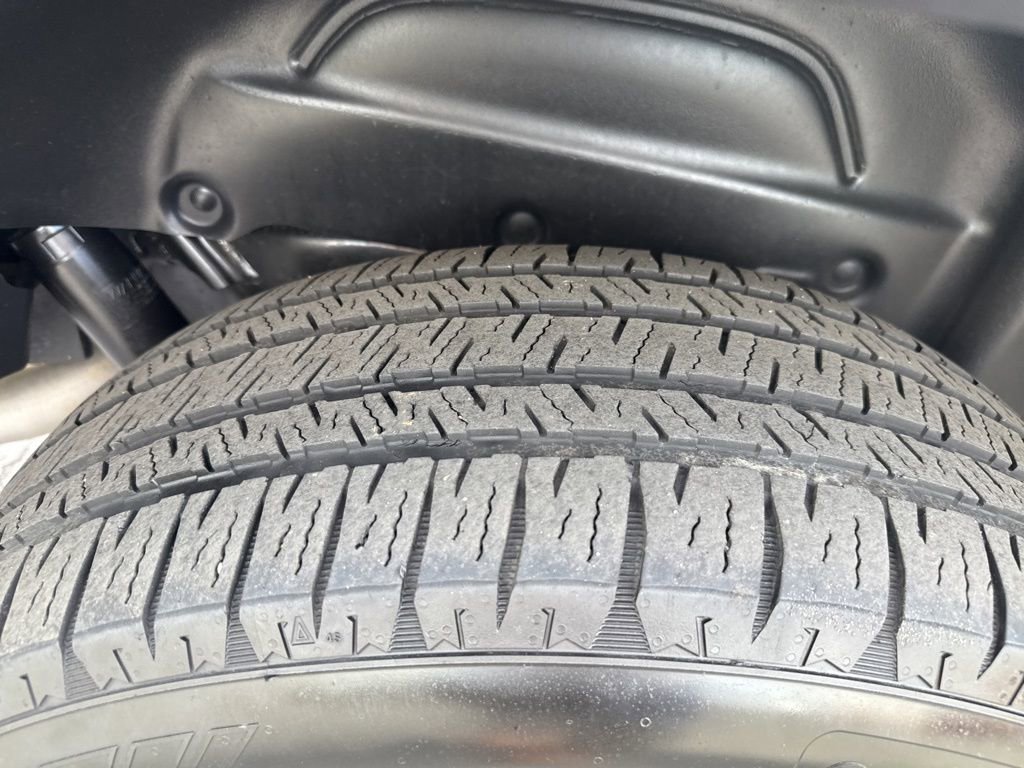 Certified 2025 Jeep Wrangler Unlimited Sahara w/ Safety Group image 12