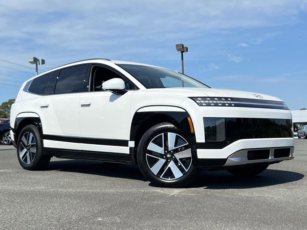 New 2026 Hyundai Ioniq 9 SEL image 2