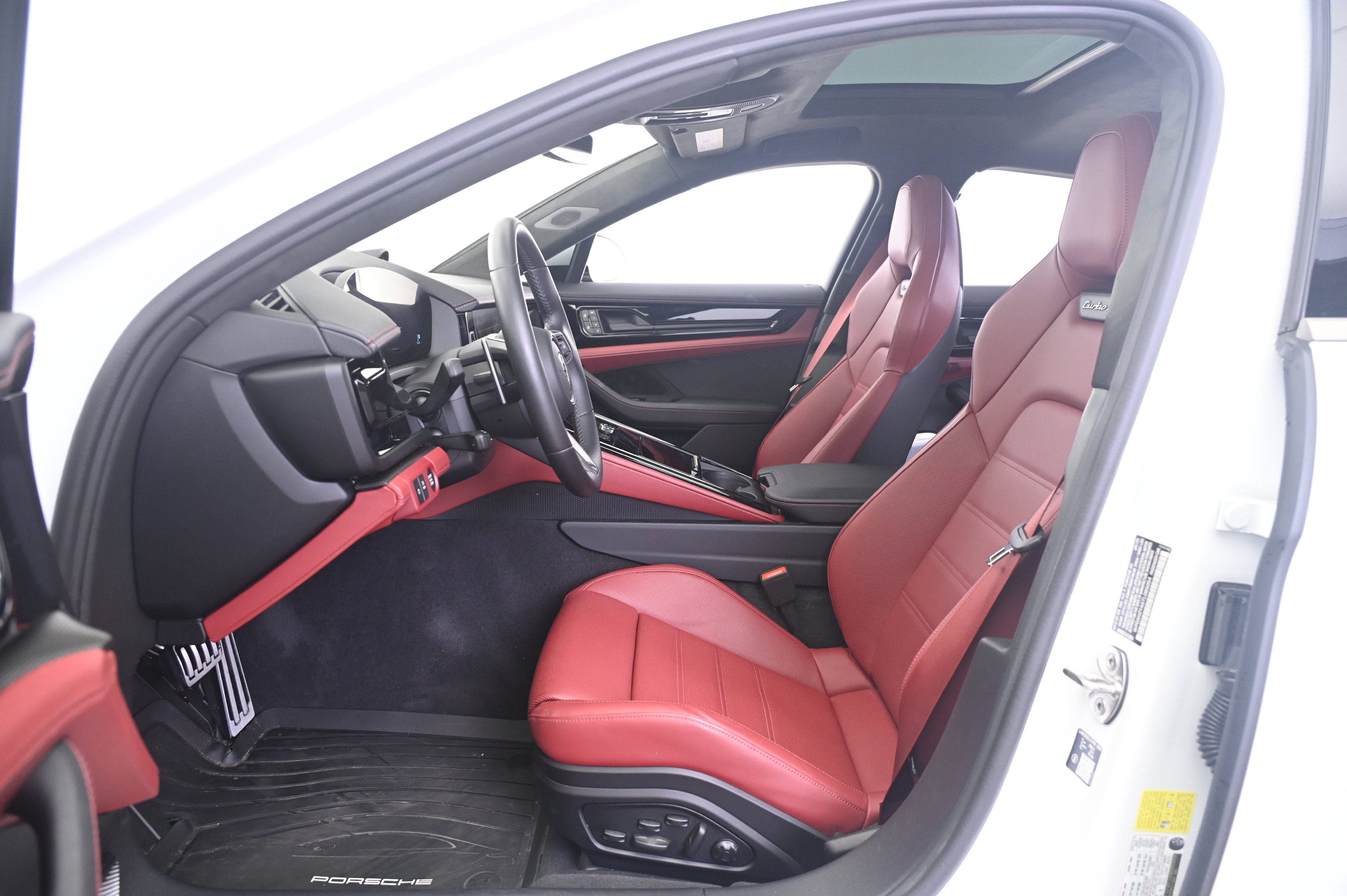 Certified 2026 Porsche Panamera Turbo S AWD/4WD image 30