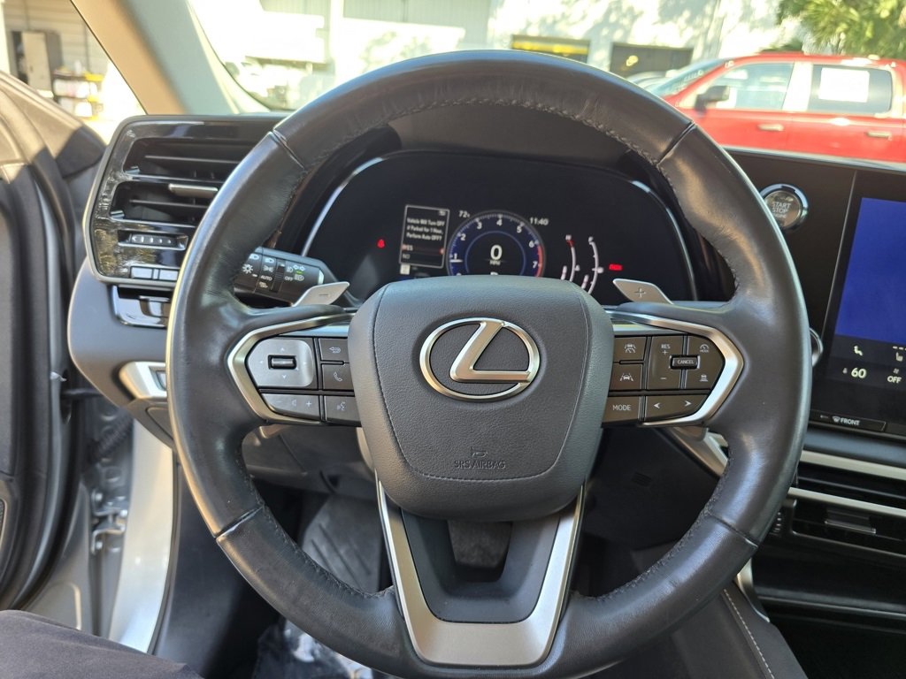 Used 2024 Lexus RX 350 FWD image 17