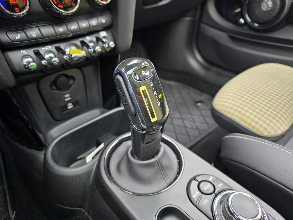 Used 2024 MINI Cooper SE w/ MINI Resolute Edition image 36
