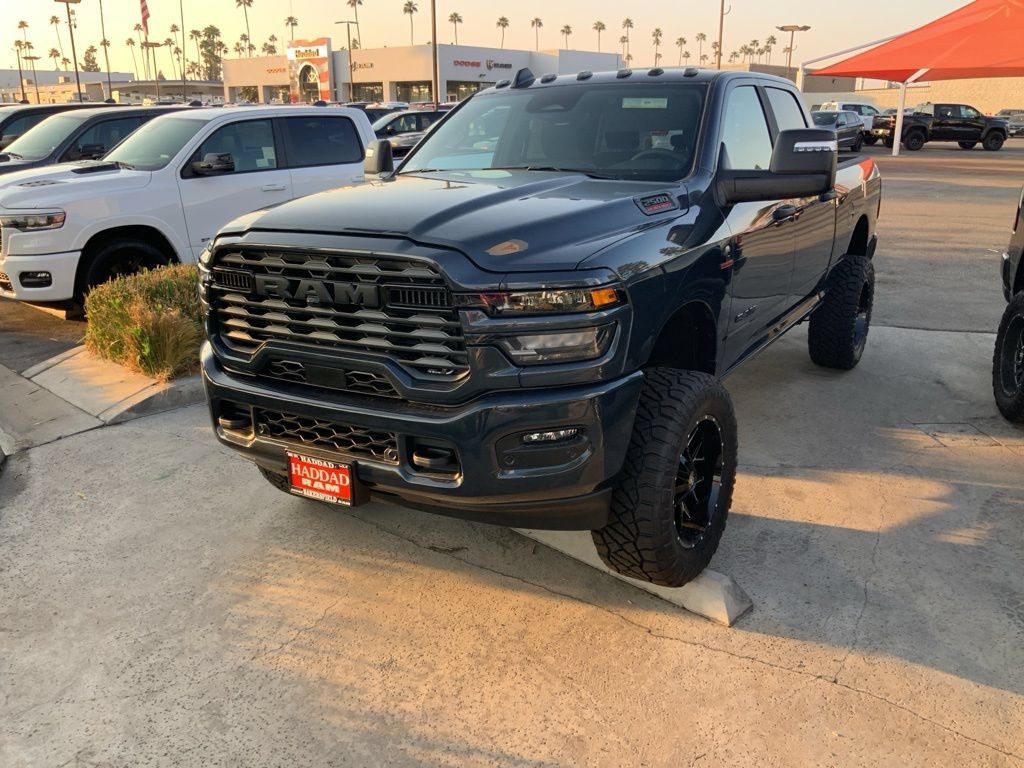 New 2025 RAM 2500 Big Horn AWD/4WD image 2