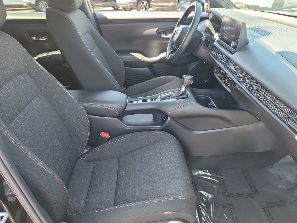 Used 2024 Honda HR-V Sport image 19