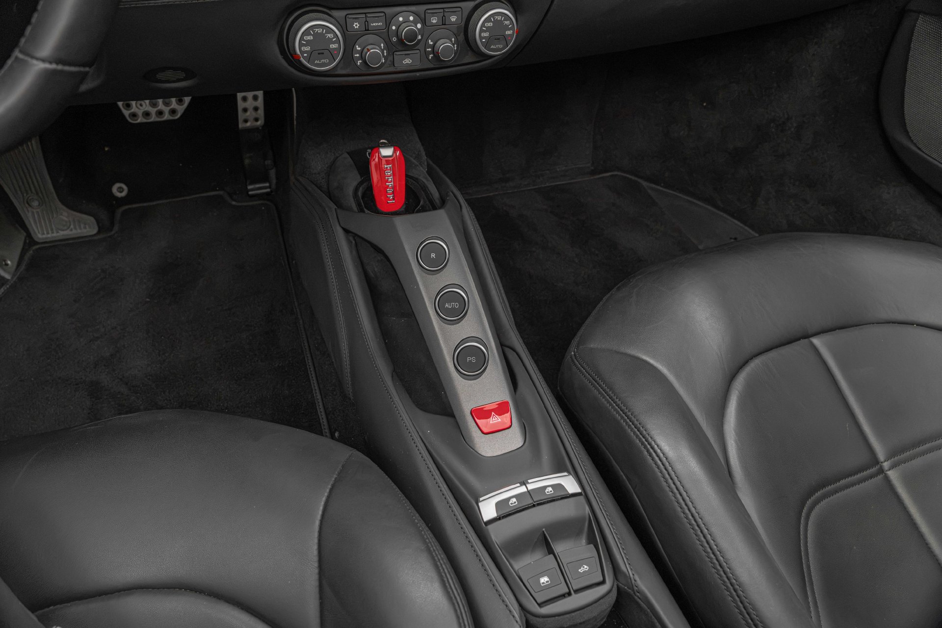 Certified 2018 Ferrari 488 Spider RWD image 6