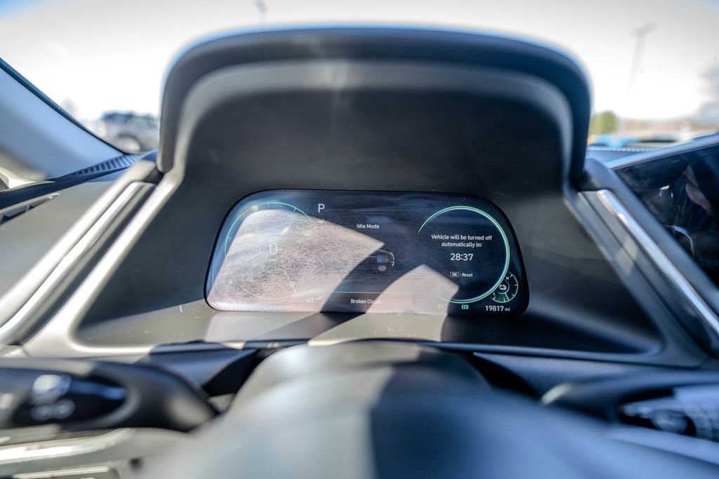 Certified 2023 Hyundai Sonata Limited w/ Cargo Package image 17