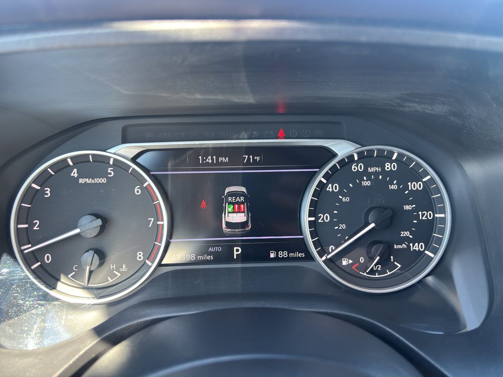 Used 2023 Nissan Rogue SV image 14