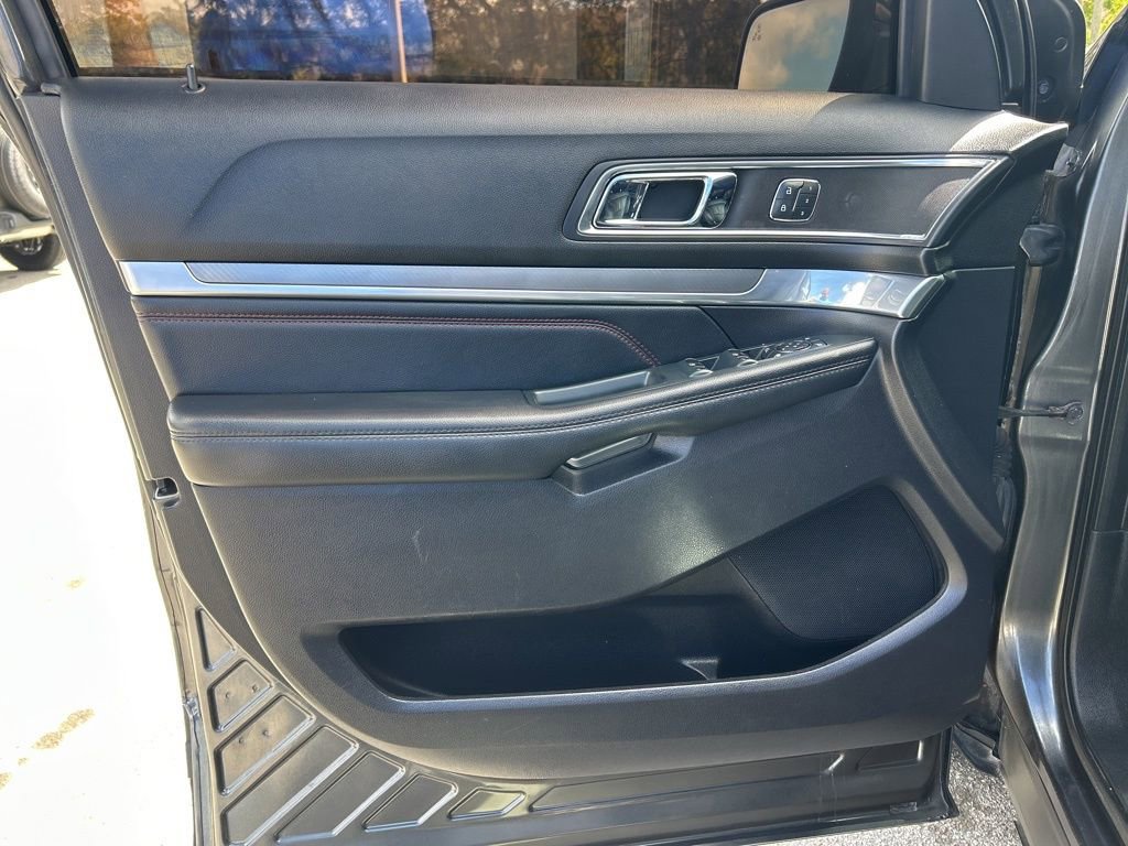 Used 2019 Ford Explorer Sport w/ Equipment Group 401A image 35
