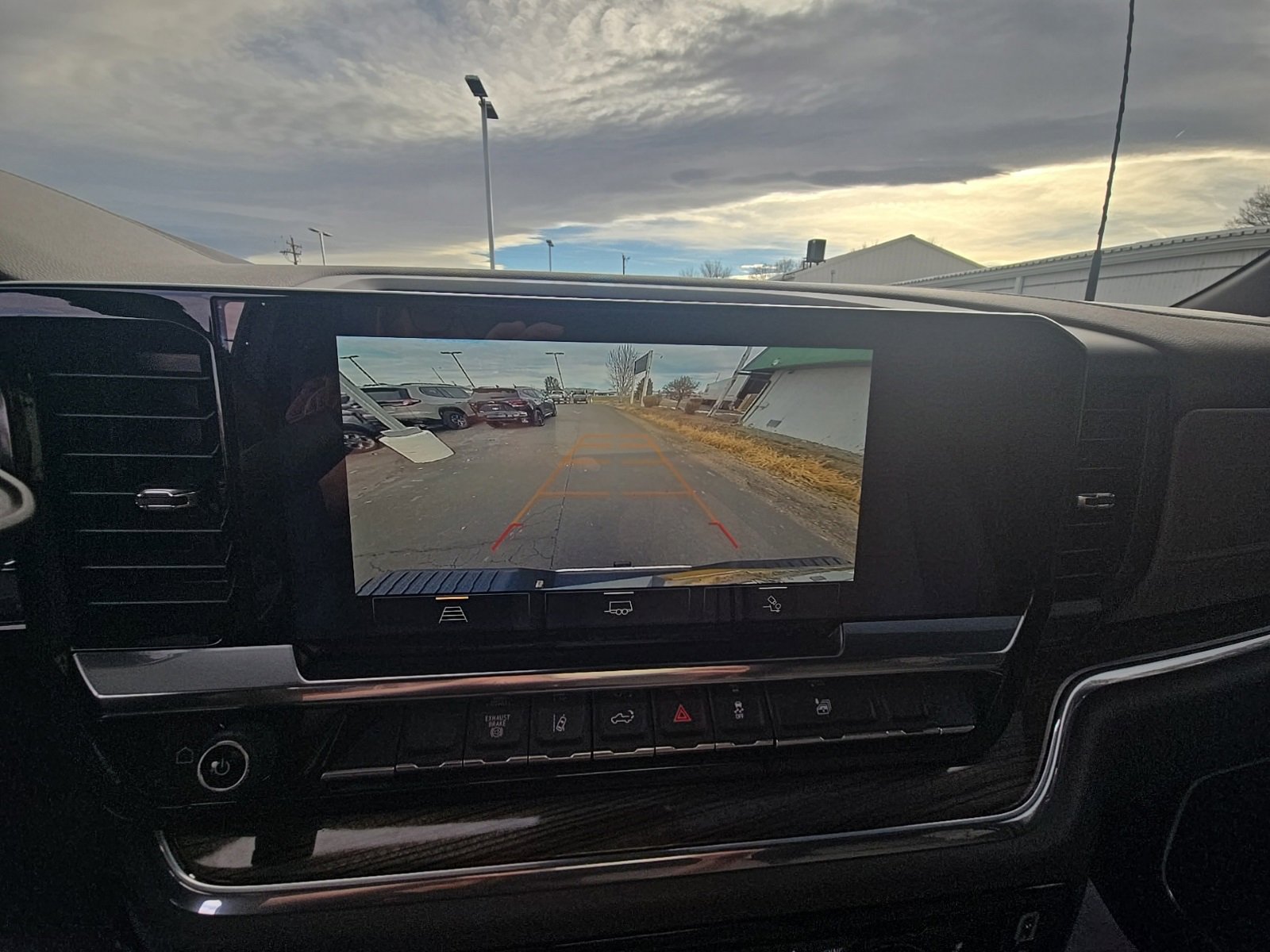 Used 2025 Chevrolet Silverado 2500 LT image 23