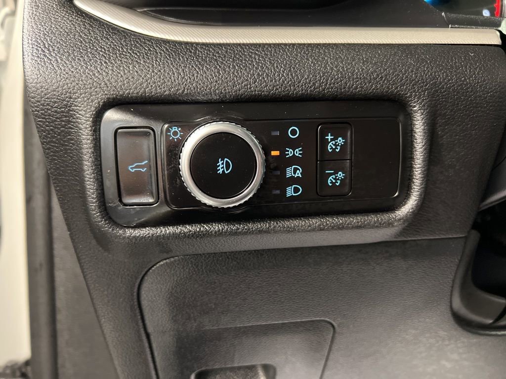 Certified 2023 Ford Explorer XLT w/ Equipment Group 202A image 25