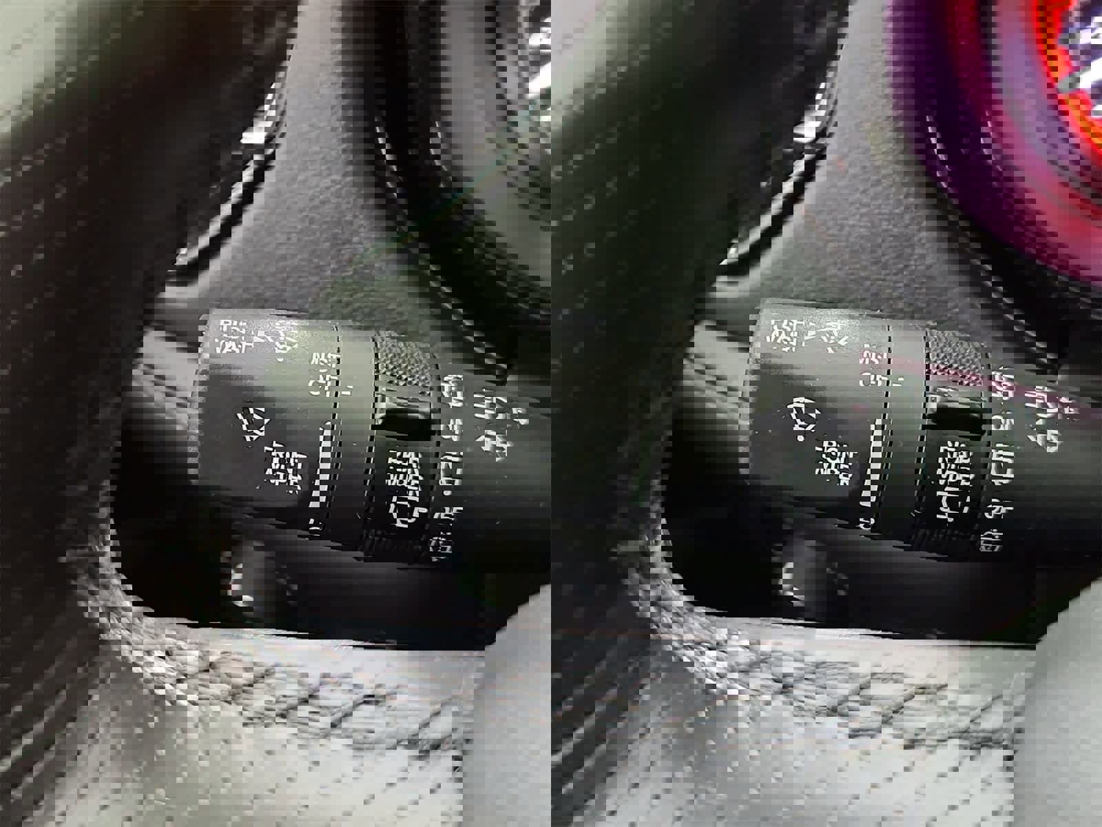 Used 2021 Dodge Durango SXT image 25