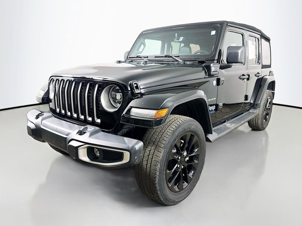 Used 2021 Jeep Wrangler Unlimited Sahara w/ Cold Weather Group AWD/4WD video 3