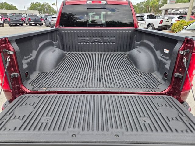 Used 2025 RAM 1500 Big Horn AWD/4WD image 9