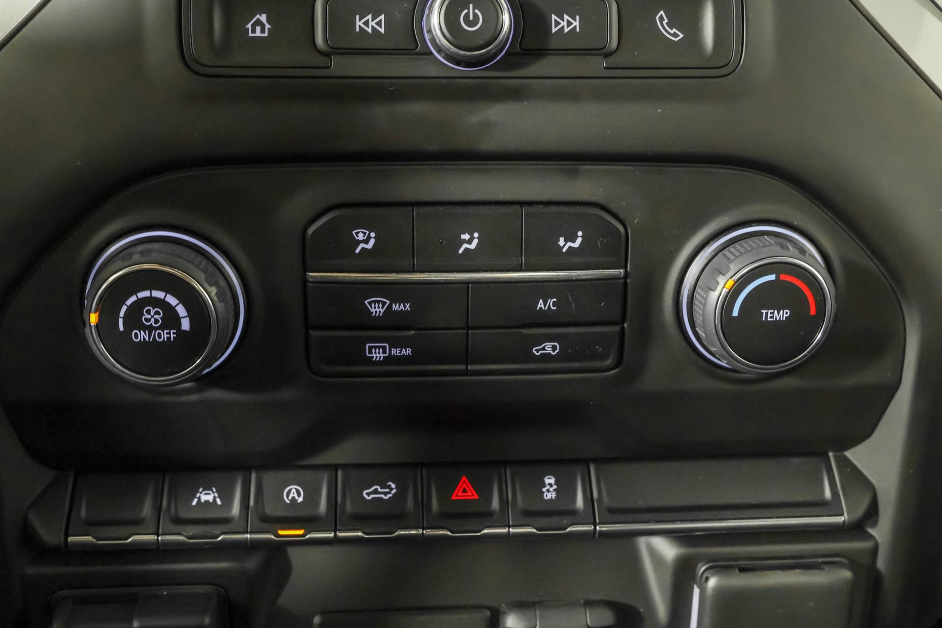 Used 2023 Chevrolet Silverado 1500 Custom AWD/4WD image 27