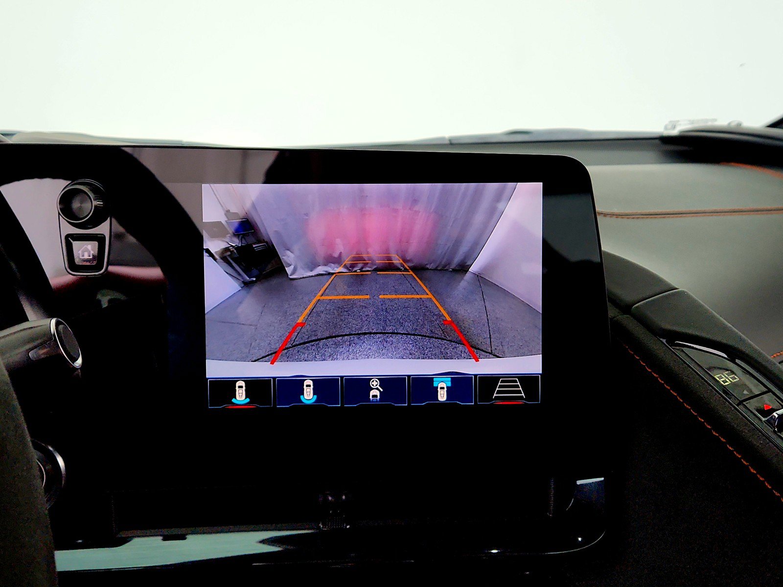 Used 2025 Chevrolet Corvette Stingray Premium Cpe w/ Z51 Performance Package image 20