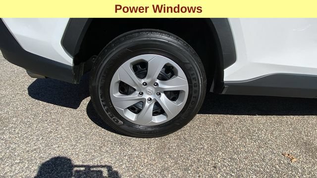 Used 2024 Toyota RAV4 LE AWD/4WD image 11