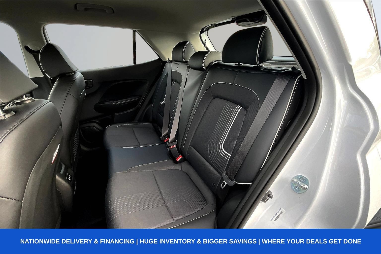 Used 2026 Hyundai Venue SEL FWD image 30