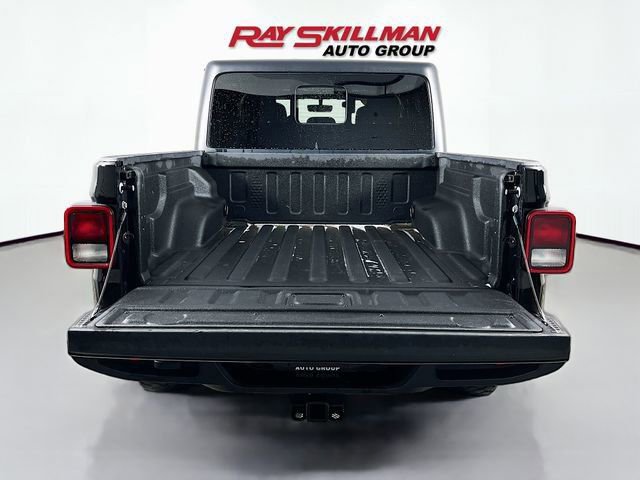 Used 2022 Jeep Gladiator Willys image 26