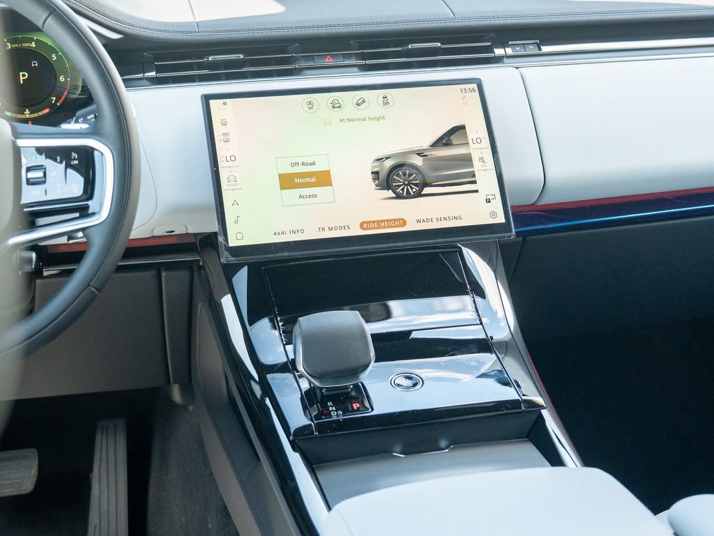 New 2027 Land Rover Range Rover Sport SE AWD/4WD image 20