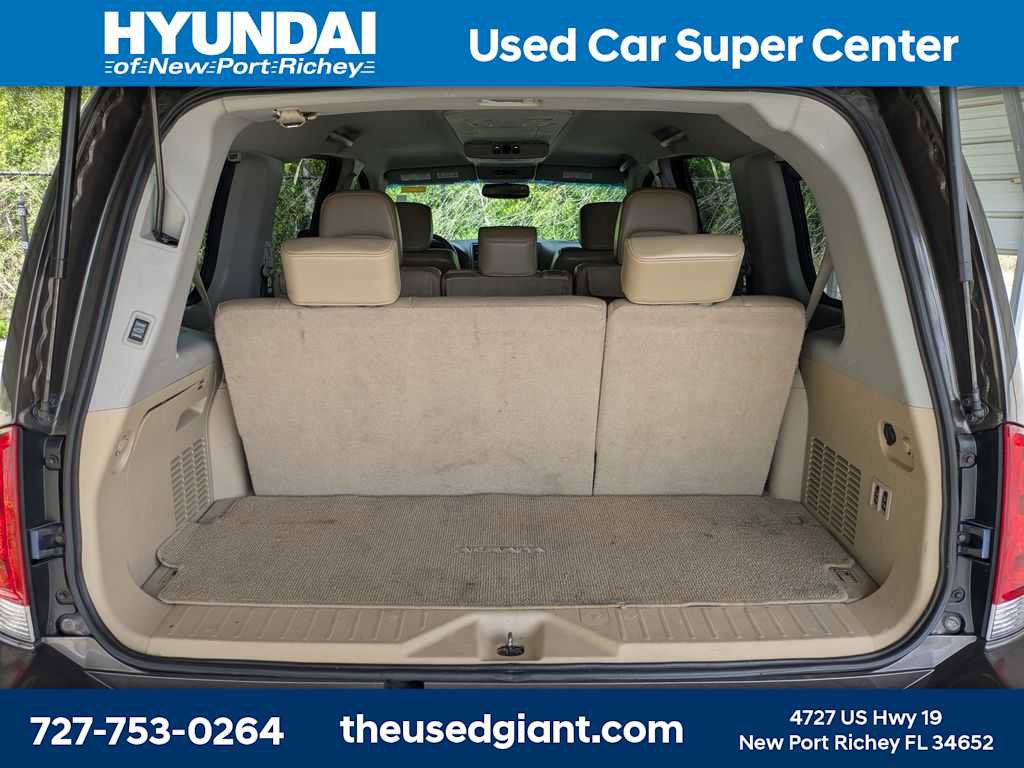 Used 2014 Nissan Armada SL image 12