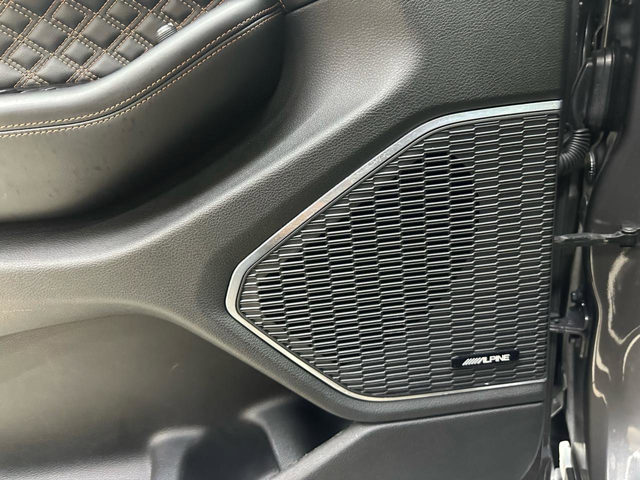 Used 2022 Jeep Grand Cherokee L Summit w/ Advanced Protech Group IV image 21