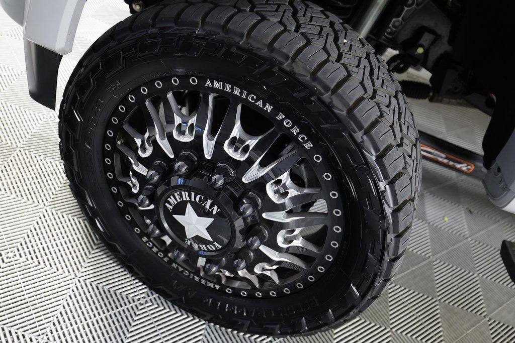 Used 2025 Ford F450 Platinum w/ Platinum Plus Package image 44