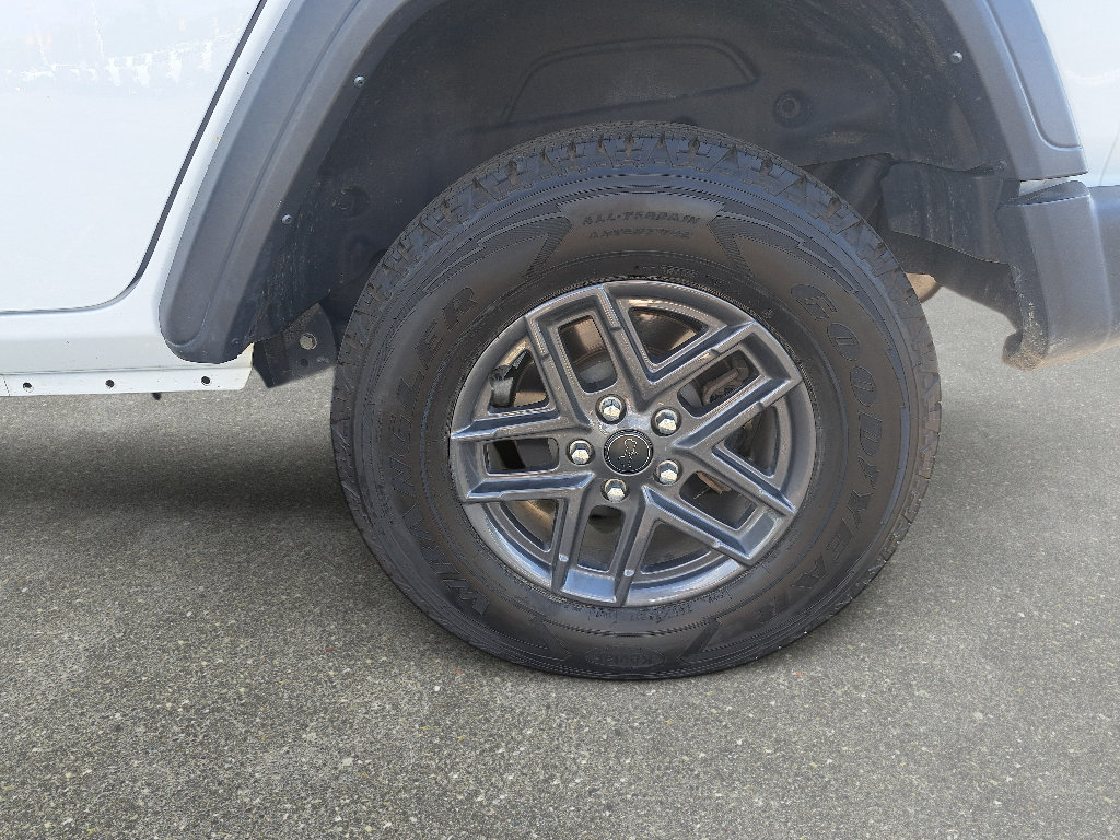 Certified 2024 Jeep Wrangler Unlimited Sport AWD/4WD image 30