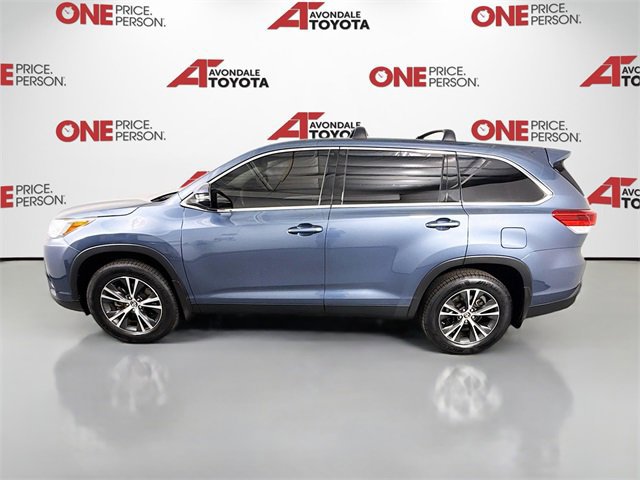 Certified 2019 Toyota Highlander LE image 4