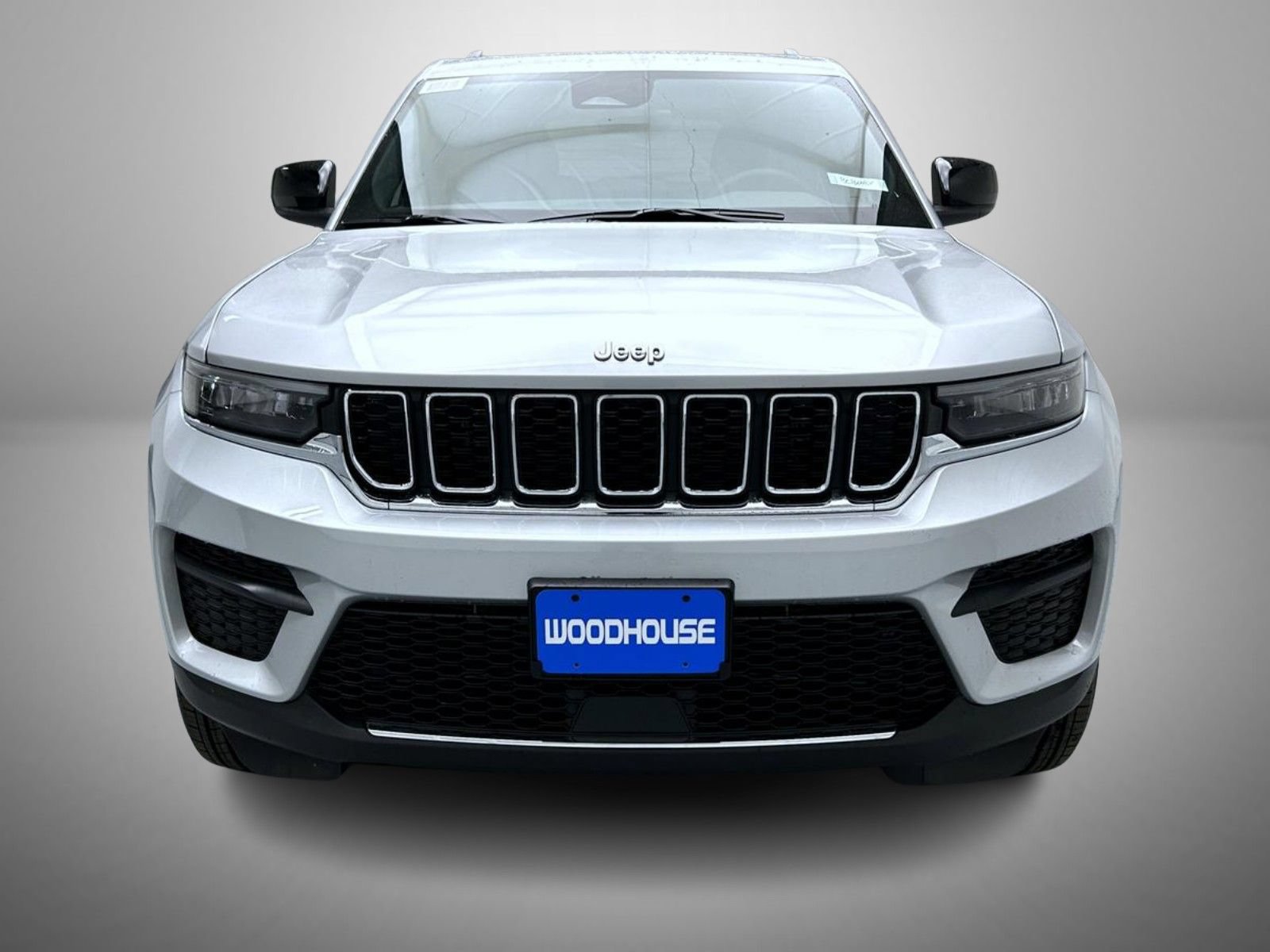 New 2026 Jeep Grand Cherokee Laredo X AWD/4WD image 2