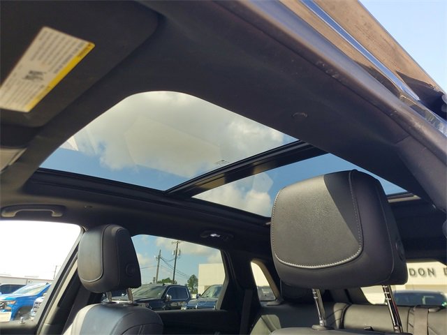 Used 2020 Cadillac XT5 Premium Luxury image 32