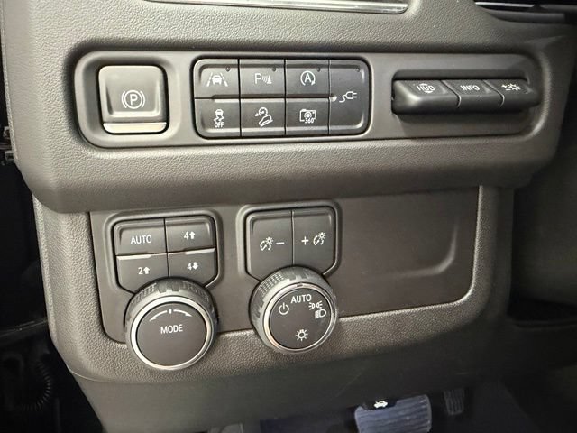 Certified 2022 Chevrolet Tahoe High Country AWD/4WD image 17