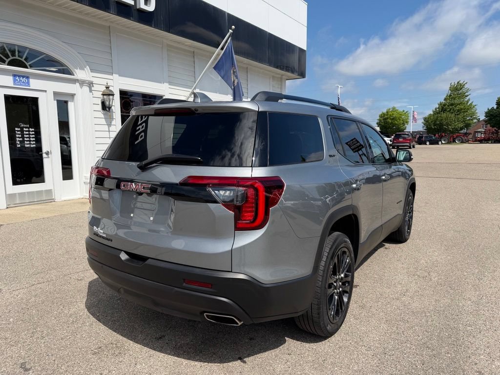 Certified 2023 GMC Acadia SLT w/ Elevation Edition FWD image 5