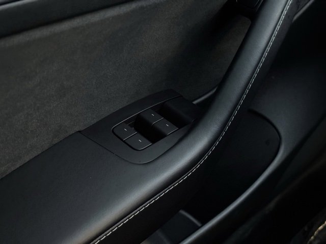 Used 2022 Tesla Model 3 Long Range image 28