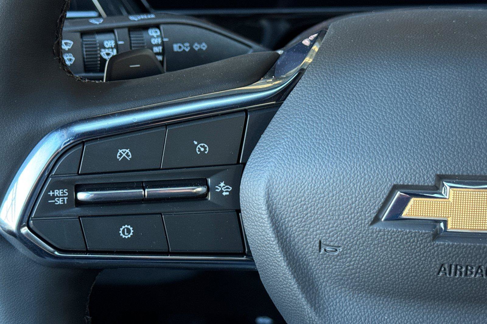 New 2026 Chevrolet Suburban High Country image 33