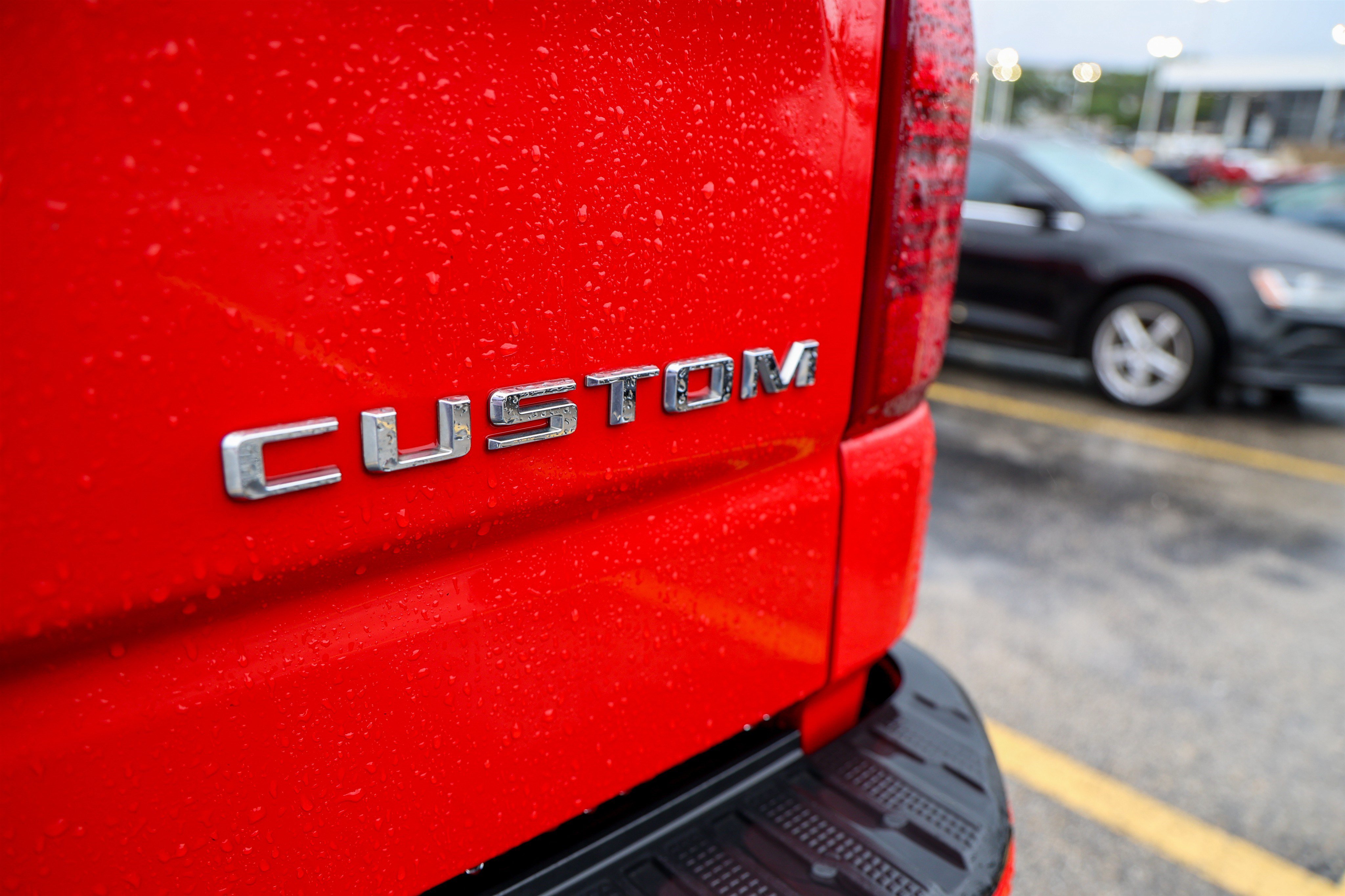 Used 2022 Chevrolet Silverado 1500 Custom RWD image 12