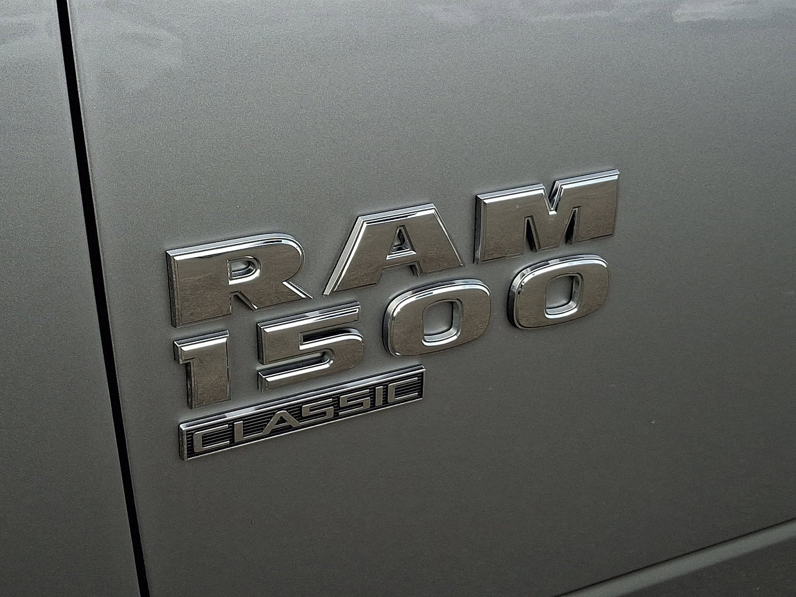 Used 2024 RAM 1500 Classic SLT image 29