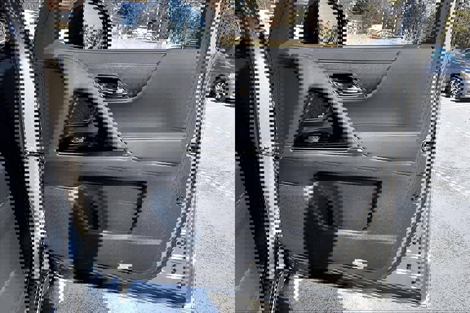 Used 2024 Lexus LX 600 4WD w/ Appearance Package image 21