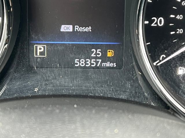 Used 2020 Nissan Rogue SV image 6