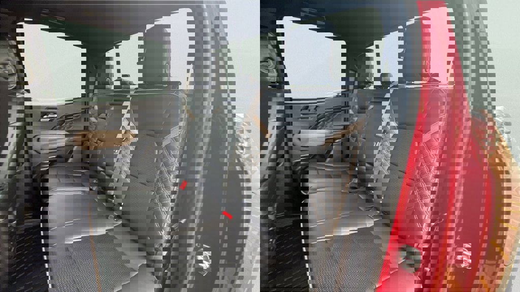 Used 2024 GMC Canyon Denali image 17