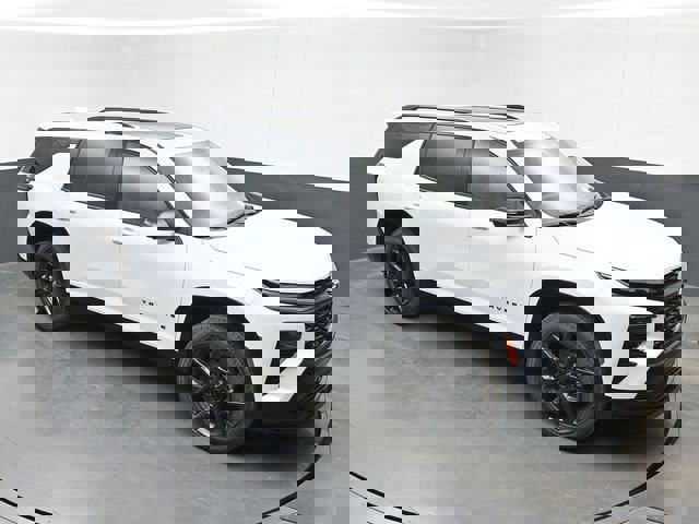 New 2026 Chevrolet Traverse RS w/ LPO, Floor Liner Package image 1