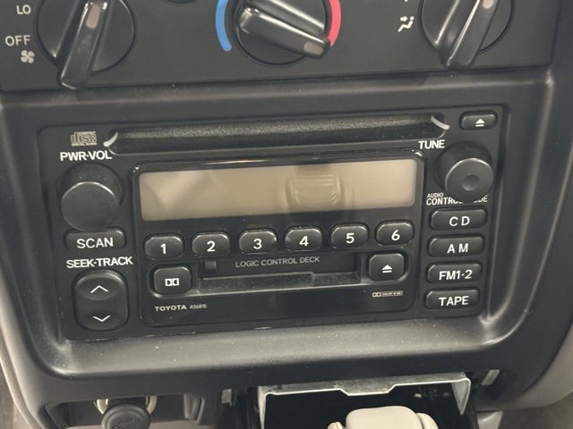 Used 2002 Toyota Tacoma 2WD Xtracab image 19