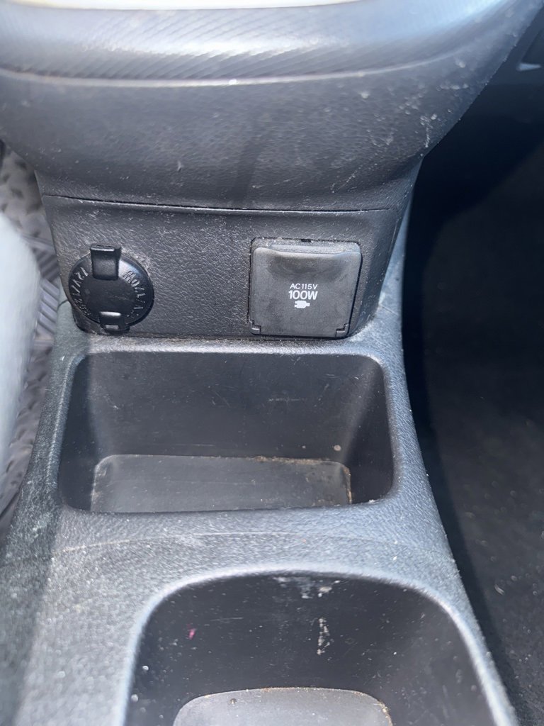 Used 2010 Pontiac Vibe w/ Preferred Package image 22