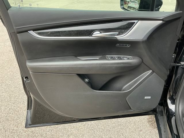 Used 2021 Cadillac XT5 Premium Luxury image 6