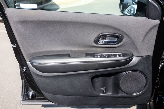 Used 2020 Honda HR-V LX image 55