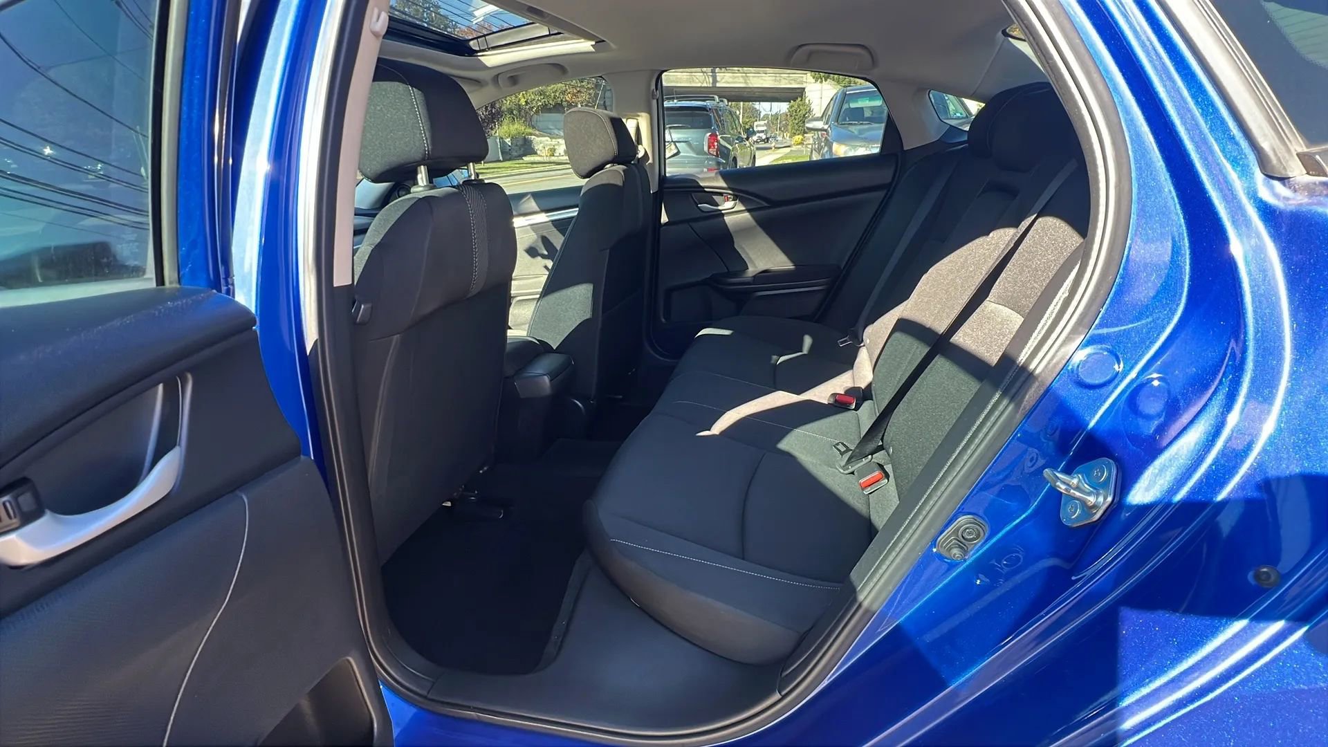 Used 2018 Honda Civic EX image 26