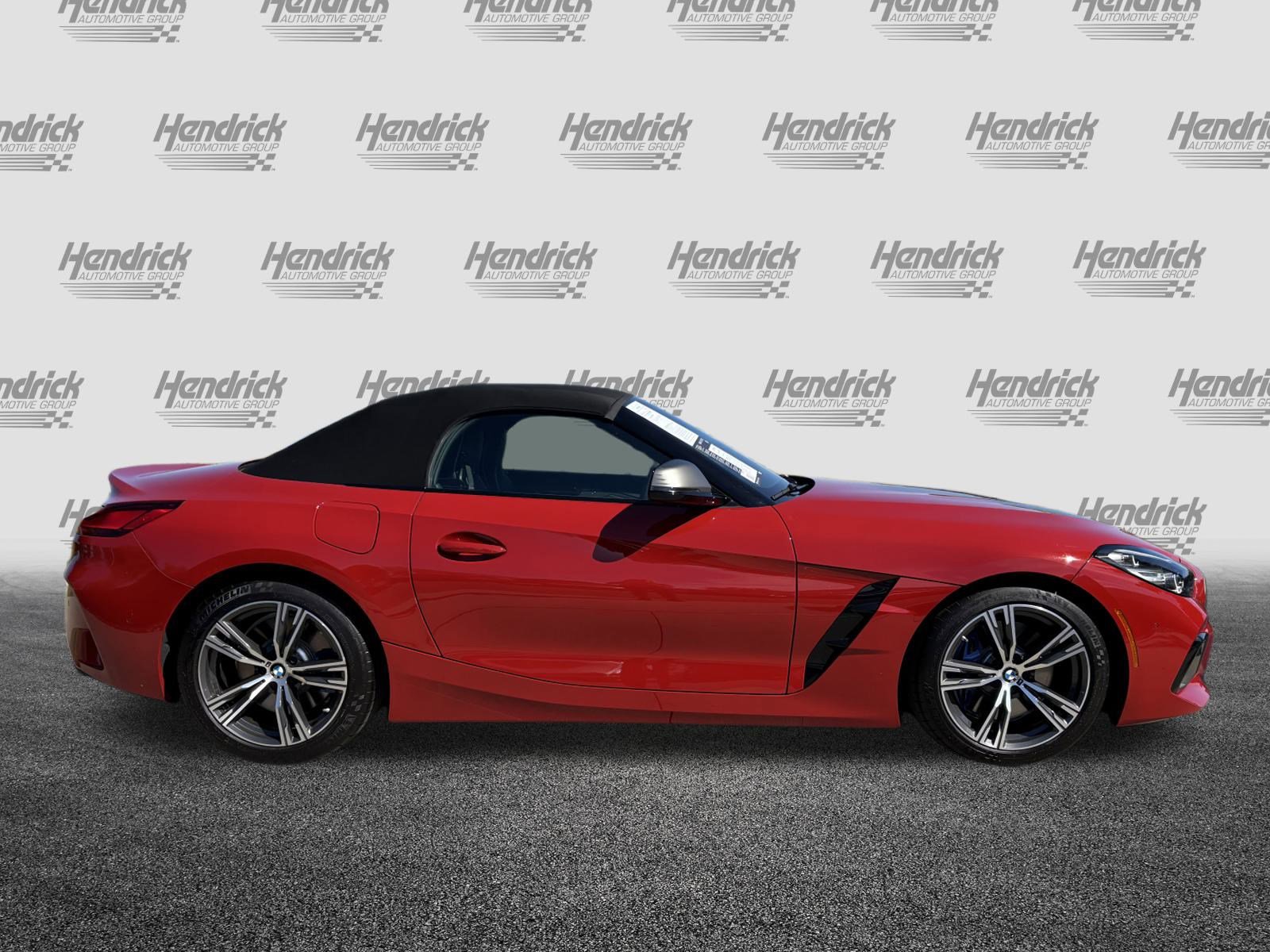 Certified 2025 BMW Z4 M40i w/ Premium Package image 11