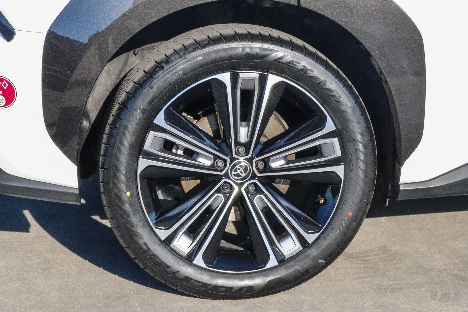Certified 2023 Toyota bZ4X AWD image 11