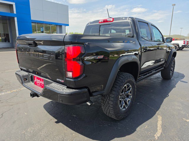 New 2026 Chevrolet Colorado ZR2 w/ Technology Package AWD/4WD image 5