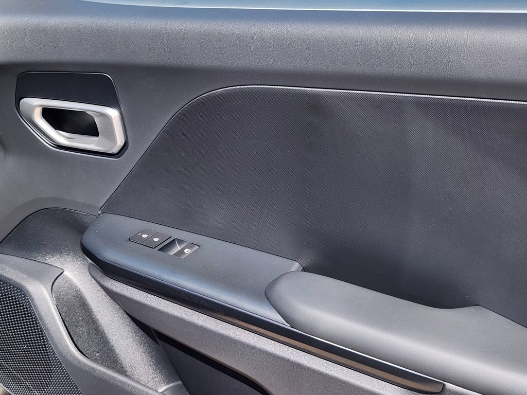New 2026 Kia K4 FWD image 15