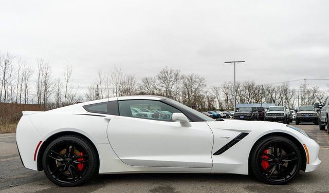 Used 2016 Chevrolet Corvette Stingray Coupe w/ 3LT Preferred Equipment Group image 5
